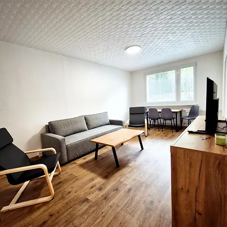 Apartmanek Jizerske Hory Ii شقة *